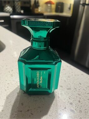 Aroma 360 perfume. Used twice. Amazing smell.